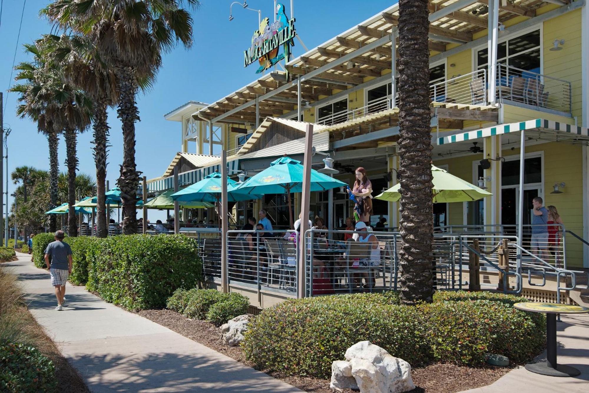 Directly On The Beach! First Floor Sundeck! Near Pier Park! Sleeps 6! Panama City Beach