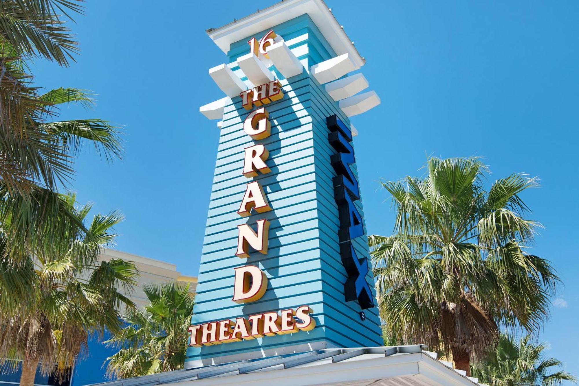 Holiday home Directly On The Beach! First Floor Sundeck! Near Pier Park! Sleeps 6!